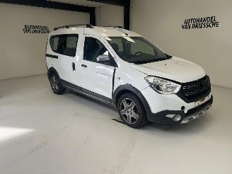 uszkodzony samochody osobowe Dacia Dokker STEPWAY 2019/8