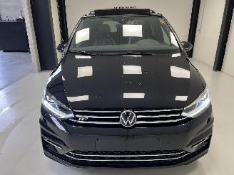 Volkswagen Touran R-LINE /DSG/PANO picture 8