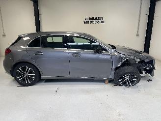 Unfallwagen Mercedes A-klasse AUTOMATIQUE 2024/12