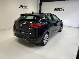 Kia Cee d  picture 3