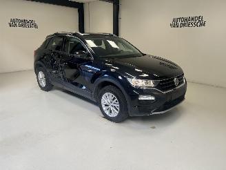 uszkodzony samochody osobowe Volkswagen T-Roc STYLE 2020/6