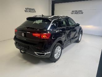 Volkswagen T-Roc STYLE picture 6