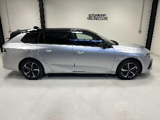 uszkodzony samochody osobowe Opel Astra GS LINE 2025/4