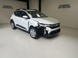 damaged passenger cars Dacia Sandero STEPWAY 2024/4
