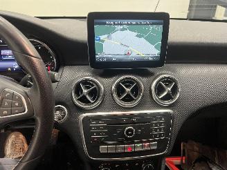 Mercedes A-klasse AUTOMAAT picture 13