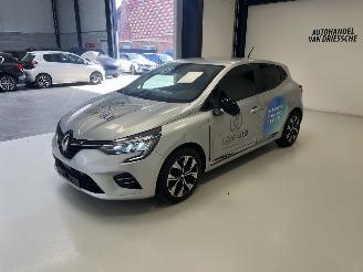 Renault Clio  picture 8