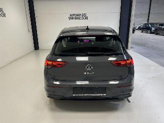 Volkswagen Golf  picture 4