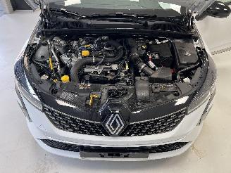 Renault Clio TECHNO picture 10