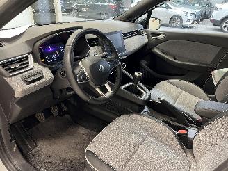 Renault Clio TECHNO picture 11