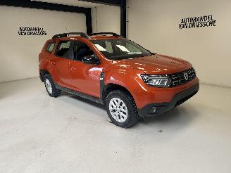 Vaurioauto  passenger cars Dacia Duster  2021/10