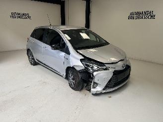 krockskadad bil auto Toyota Yaris  2019/8
