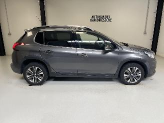 Coche accidentado Peugeot 2008 ALLURE/PANORAMA 2018/3