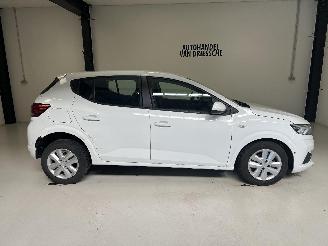 uszkodzony samochody osobowe Dacia Sandero  2022/12