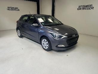 Damaged car Hyundai I-20 NUR 31000KM 2016/6