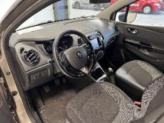 Renault Captur INTENS picture 12