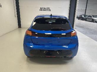 Peugeot 208 ALLURE picture 4