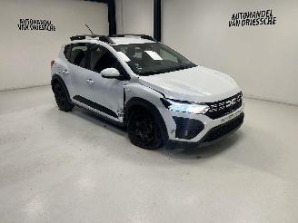 Schadeauto Dacia Sandero LPG+ESSENCE 2024/5