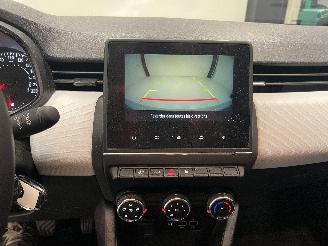 Renault Clio  picture 17