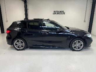 BMW 1-serie M-PACK/PANORAMA picture 2