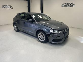 Schadeauto Audi A3 S-TRONIC 2016/6