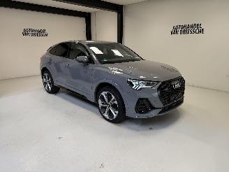 Damaged car Audi Q3 S LINE/QUATTRO 2023/9