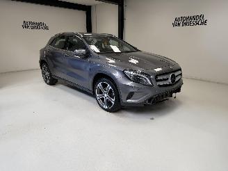 Mercedes GLA URBAN picture 2