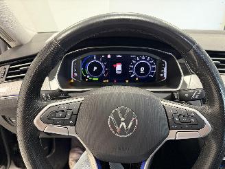 Volkswagen Passat GTE/ PLUG IN picture 15