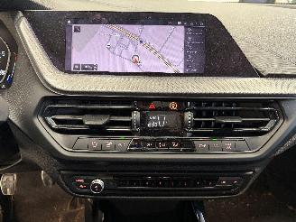 BMW 1-serie M-PACK picture 15