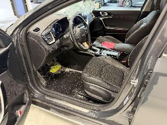 Kia Xceed PLUGIN HYBRIDE picture 12