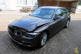 Salvage car BMW 3-serie (F30) 320D 2012/4