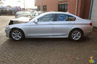 BMW 5-serie (F10) 520D picture 13