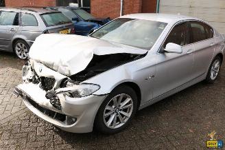 BMW 5-serie (F10) 520D picture 4