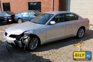 BMW 5-serie E60 520D picture 4