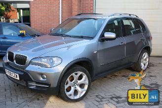 Démontage voiture BMW X5 E70 3.0d 2007/11