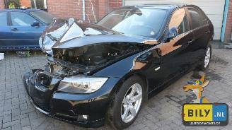 Salvage car BMW 3-serie E90 320d \'05 2005/8