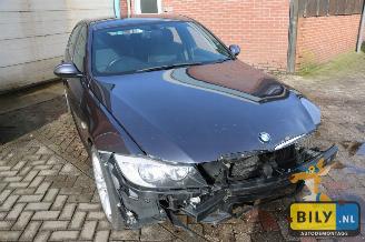 demontáž osobní automobily BMW 3-serie E90 320i 2007/2