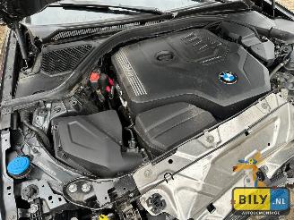 BMW 3-serie 330i Touring picture 8