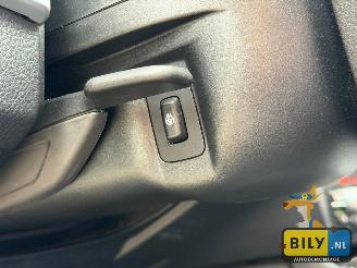 BMW 5-serie BMW F11 520XD B47D20 Alpineweiss 3 picture 13