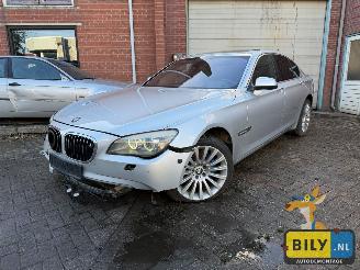 Vrakbiler auto BMW 7-serie BMW F01 730D N57 titanzilver metallic 2008/1