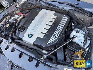 BMW 7-serie BMW F01 730D N57 titanzilver metallic picture 15