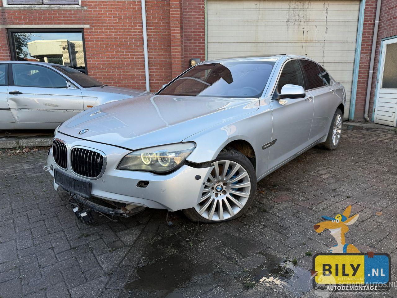 BMW 7-serie BMW F01 730D N57 titanzilver metallic
