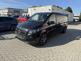 Schadeauto Mercedes V-klasse V300 extra lang 4-Matic Facelift 2025/1