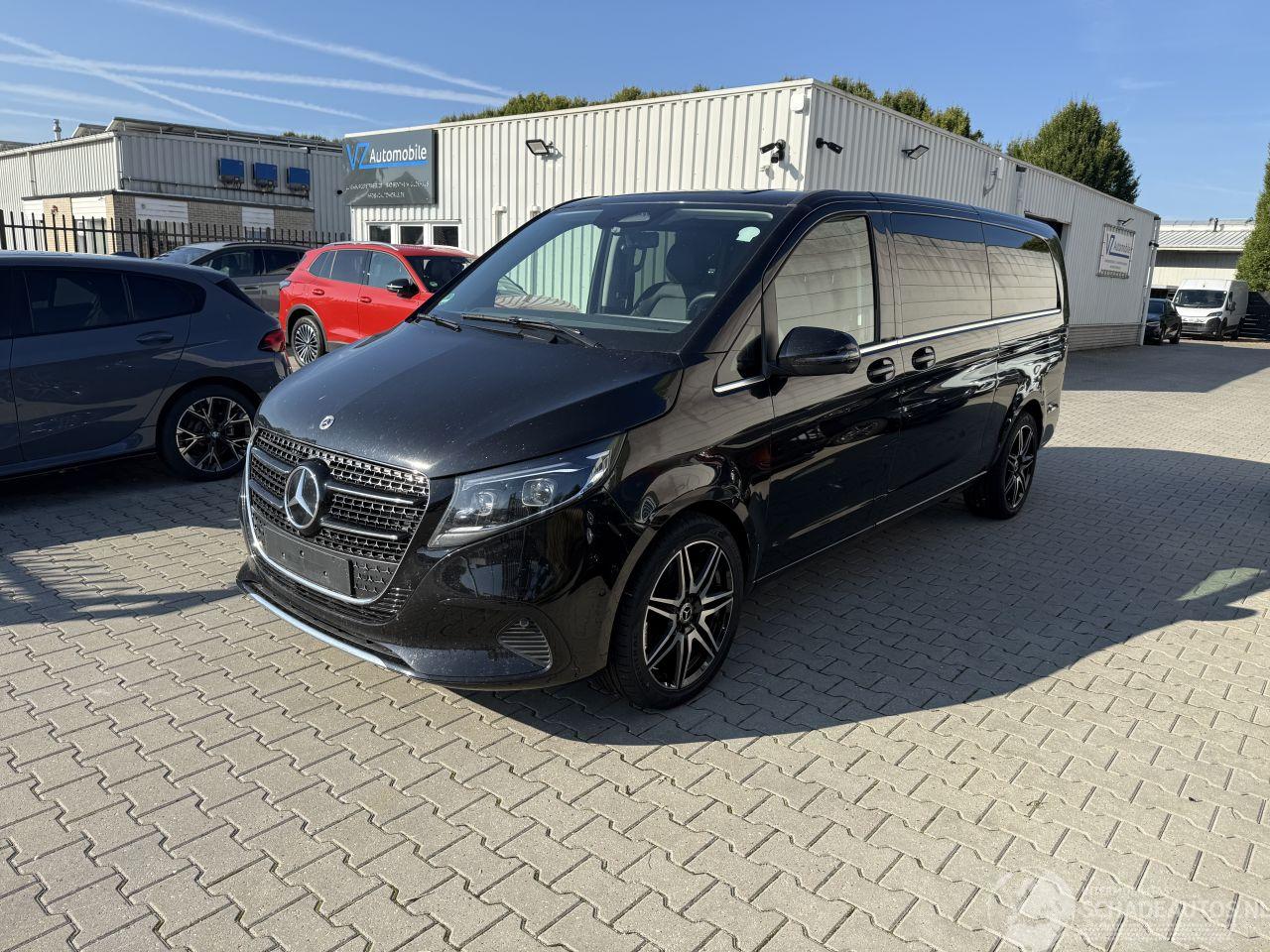 Mercedes V-klasse V300 extra lang 4-Matic Facelift