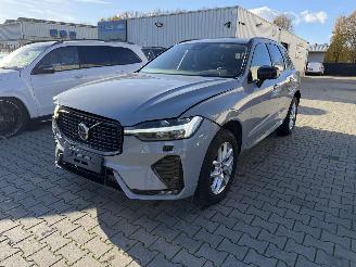 Damaged car Volvo Xc-60 T6 ultra dark awd / Panorama/ Luchtvering 2025/2