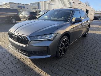 uszkodzony samochody osobowe Skoda Superb 1.5 TSI DSG mHEV Essence 2025/6
