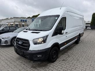 Schade bestelwagen Ford Transit L4H3 2024/10