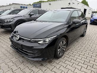 škoda osobní automobily Volkswagen Golf 1.5 eTSI 110kw Energy 2026/2