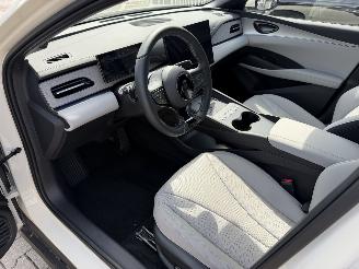 BYD SEAL 6 Touring 1.5 phev dm-i 156 kw comfort lite plug-inn picture 6