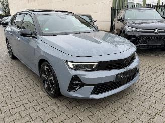 Opel Astra Kombi Sport / GS-Line / Panorama picture 3