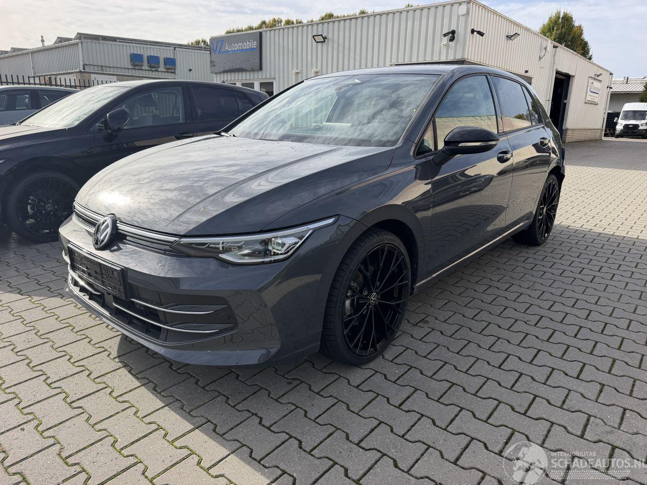 Volkswagen Golf 2.0 TDi DSG -110 kw Energy